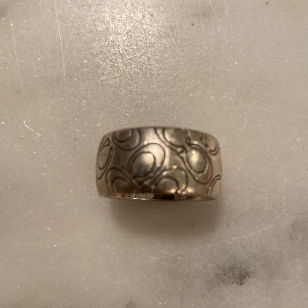 Coach Ring - Picture 2 of 4